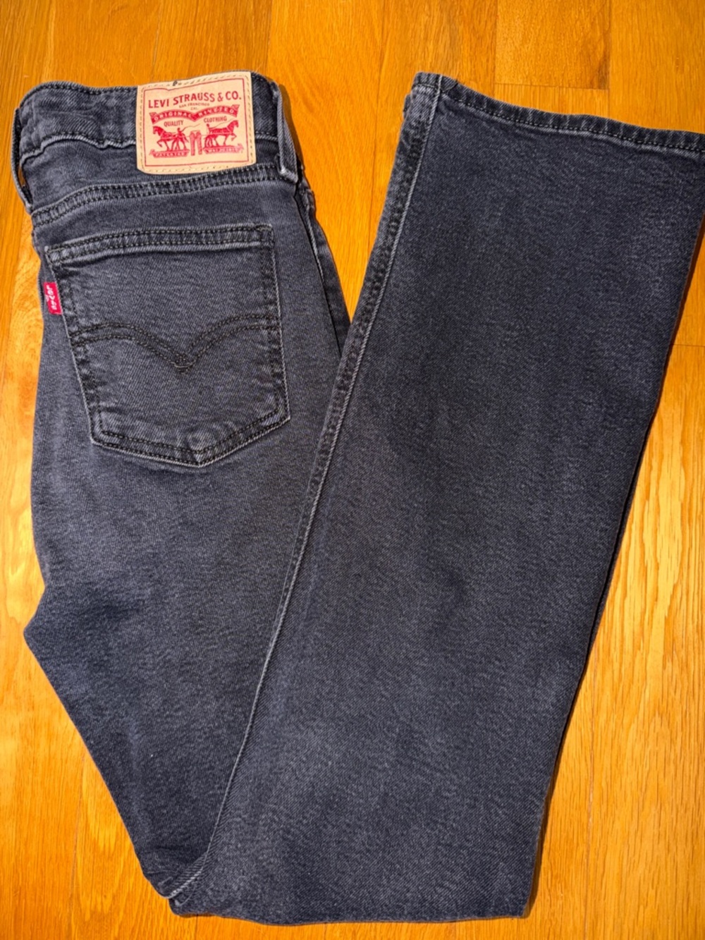 Levi’s Black Jeans 27 Gray Superlow Boot Cut Strauss stretch red tab W27 x L32 4 - Picture 2 of 15